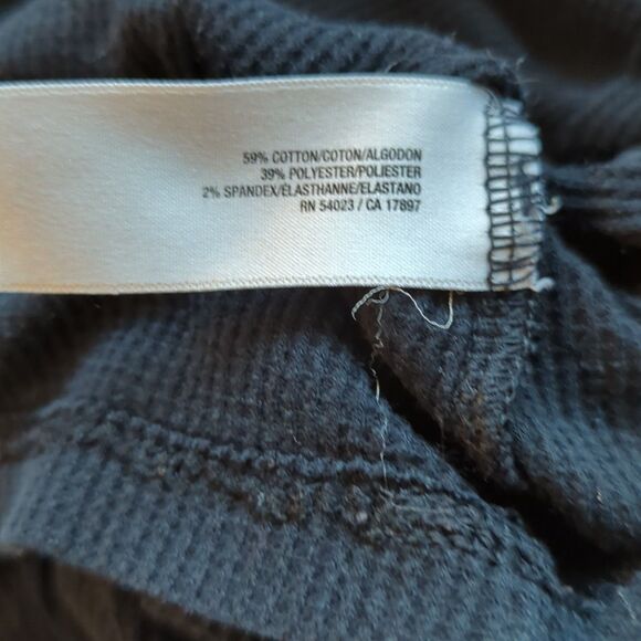 Old Navy Shirt Top Waffle Thermal Medium Black Long Sleeve Crewneck Stretch - Picture 8 of 9
